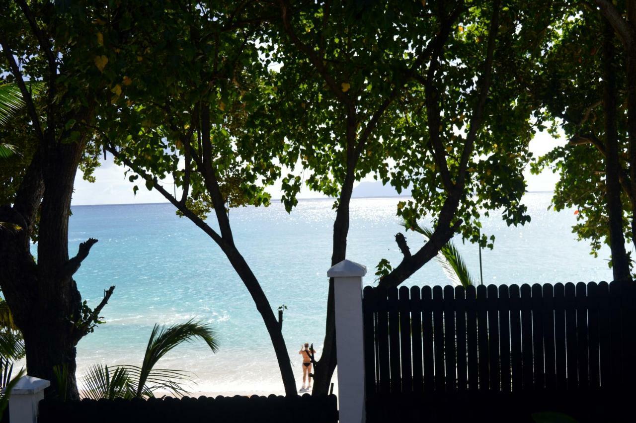 Sundown Beach Villa Glacis  ภายนอก รูปภาพ