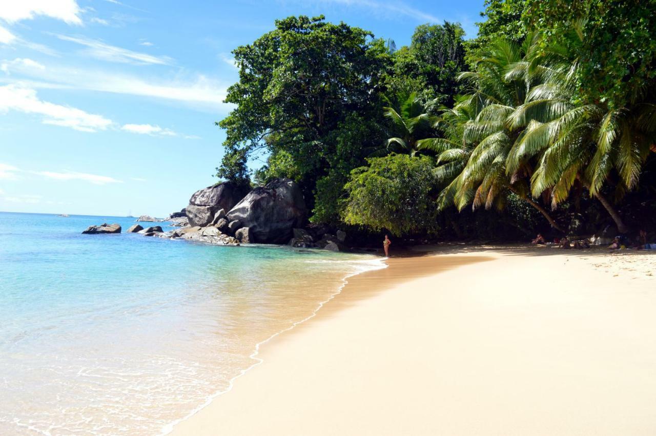 Sundown Beach Villa Glacis  ภายนอก รูปภาพ