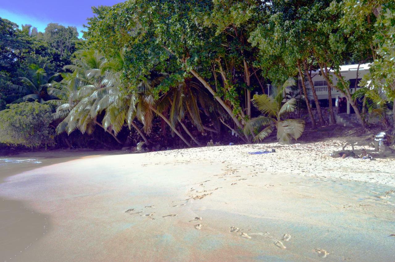 Sundown Beach Villa Glacis  ภายนอก รูปภาพ